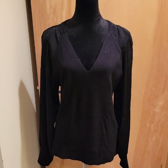 DKNY Black Sweater Silky Sleeves Sz XL - Picture 1 of 10